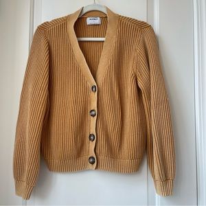 Old navy acid washed cropped sweater in mustard/goldenrod size large